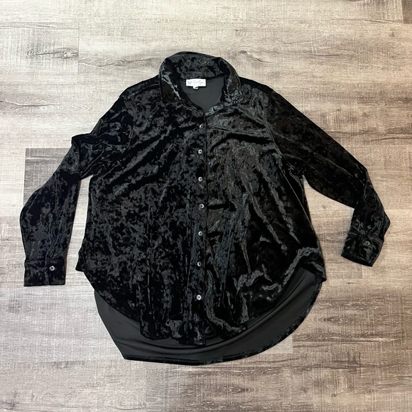 JESSICA SIMPSON Romy Velvet Shacket in Black - Picture 4 of 8